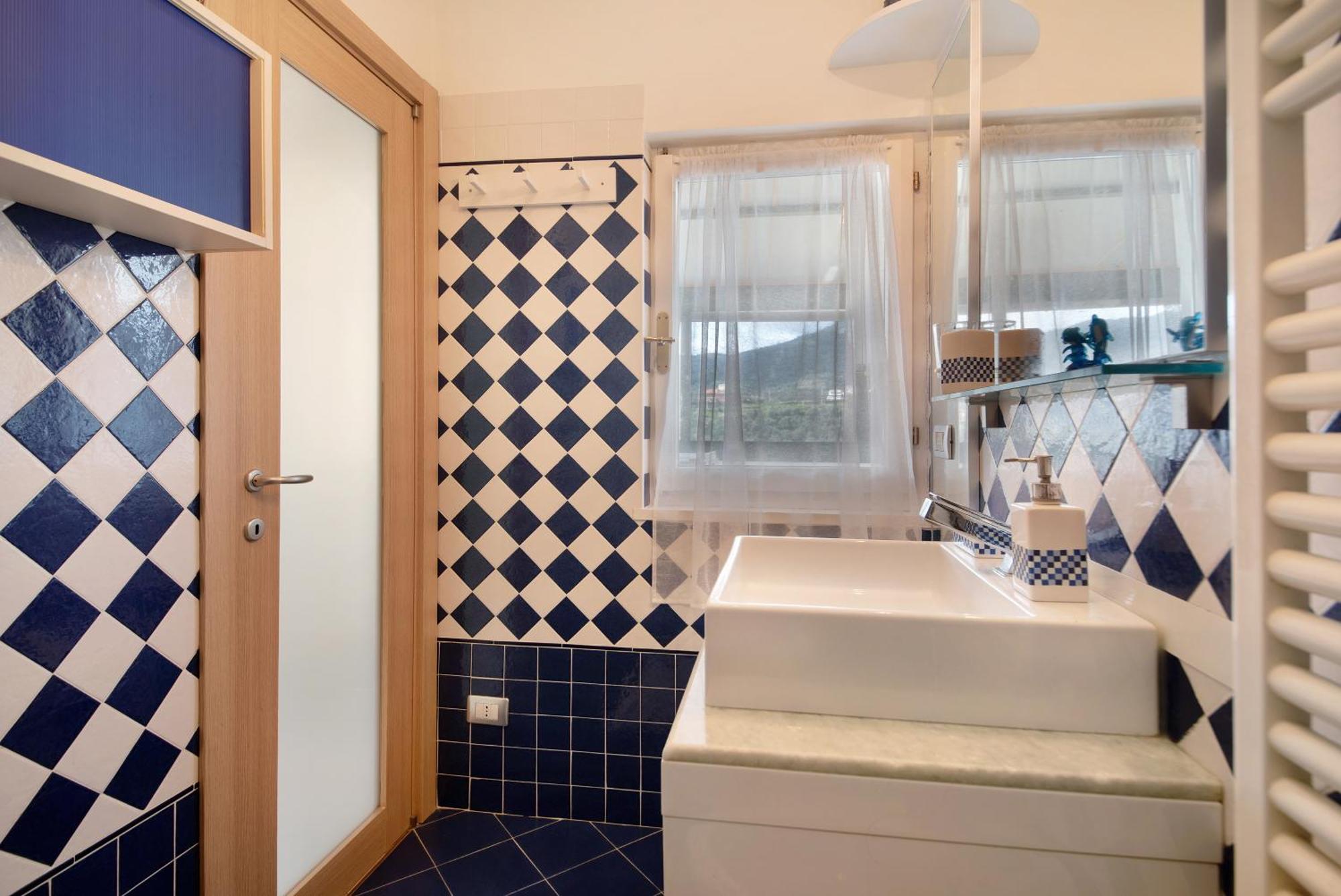 Vignana Con Terrazzo Lägenhet Levanto Exteriör bild